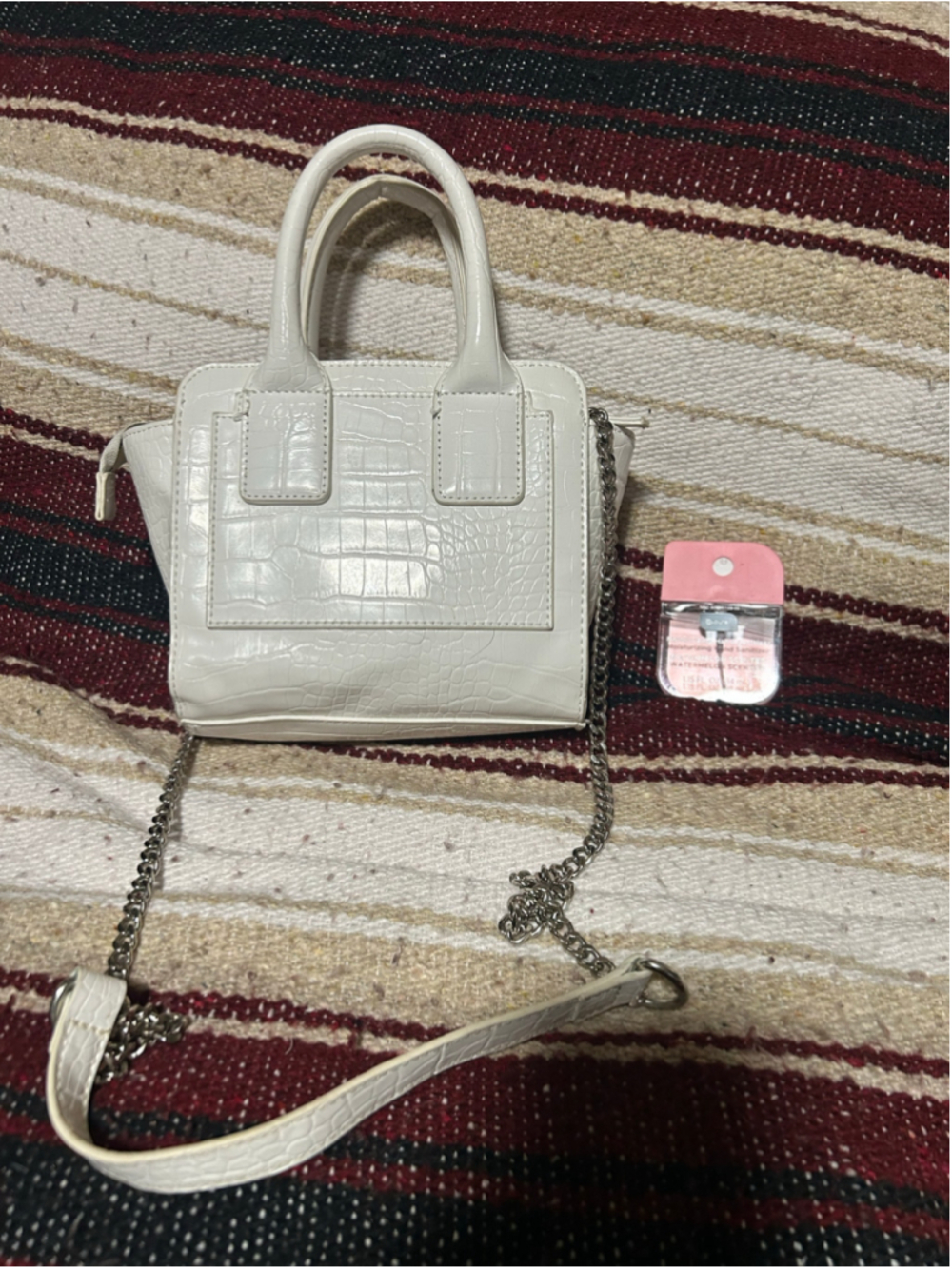 Women's Forever 21 White Croc-Embossed Satchel Bag One Size - Picture 4 of 8